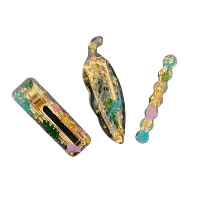 Dried flowers hair clips